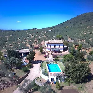 https://huerta-carrin-finca-en-el-pedroso.es-andalucia.com